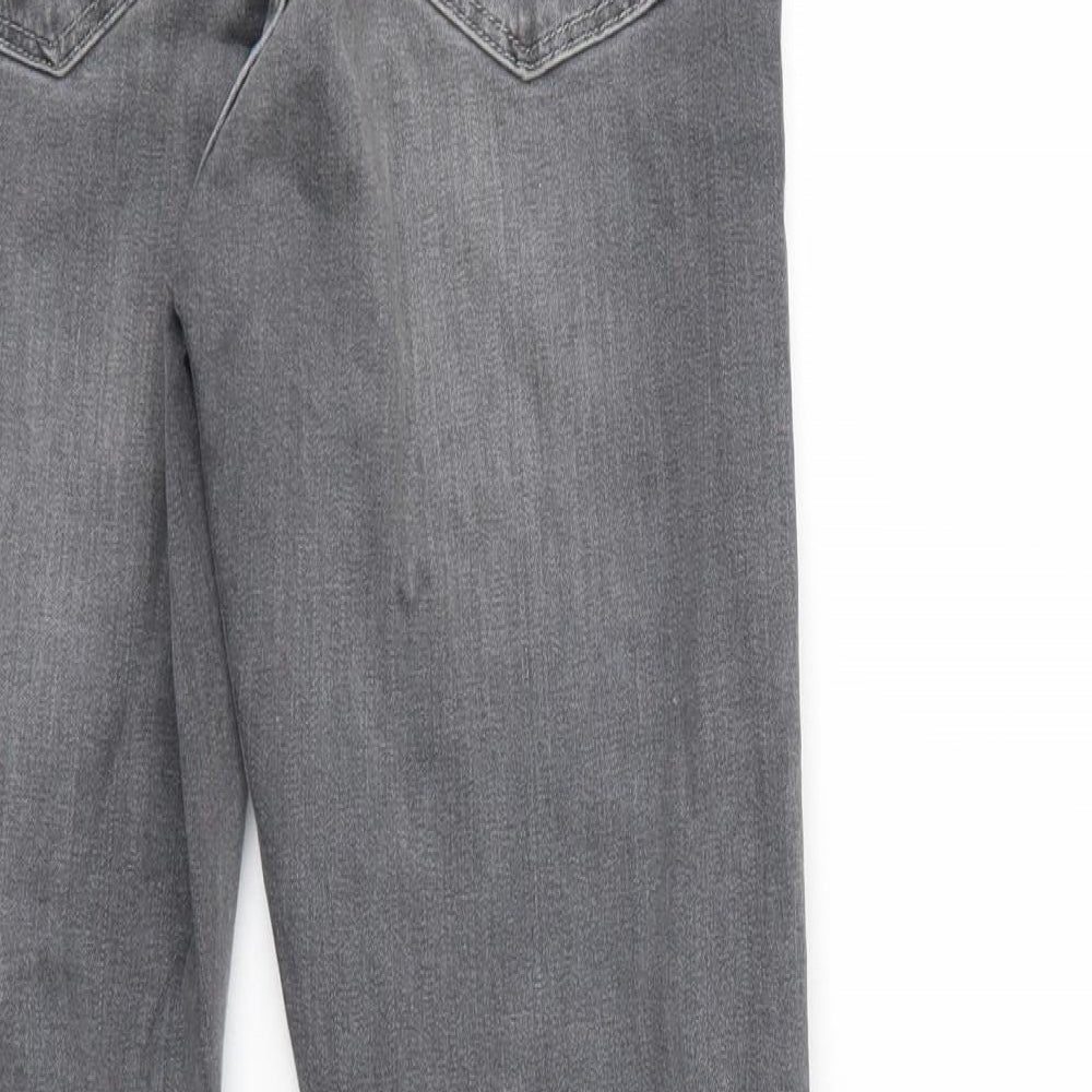 Brand and care label for Topshop women’s grey skinny jeans, size UK 26, 32-inch leg