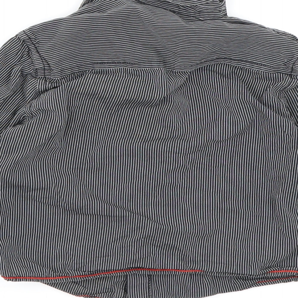 Brand and care label for Urban Rascals boys’ grey striped basic button-up, size 2-3, years