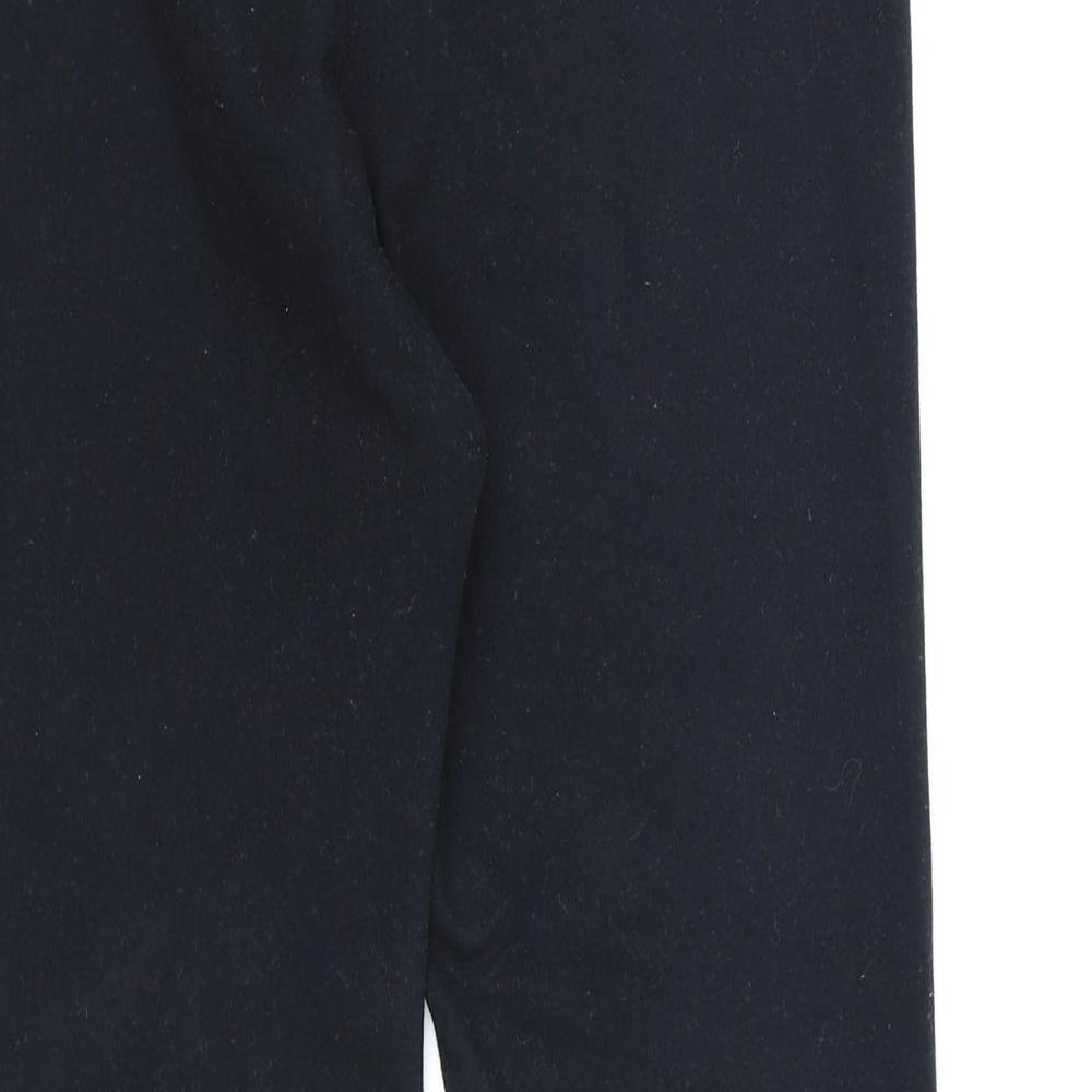 Brand and care label for Preworn women’s black cropped leggings, 19-inch leg