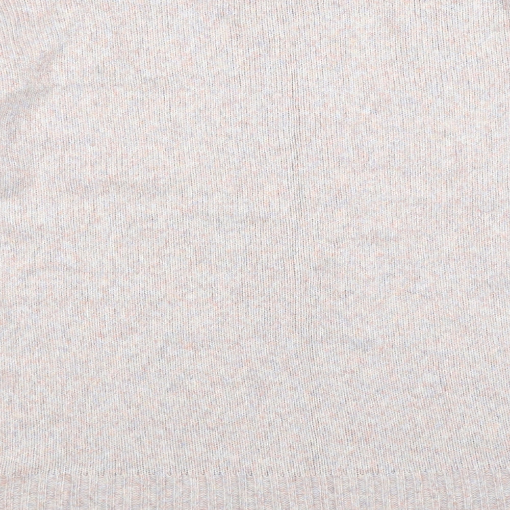 Brand and care label for New Look women’s grey knit jumper, size M