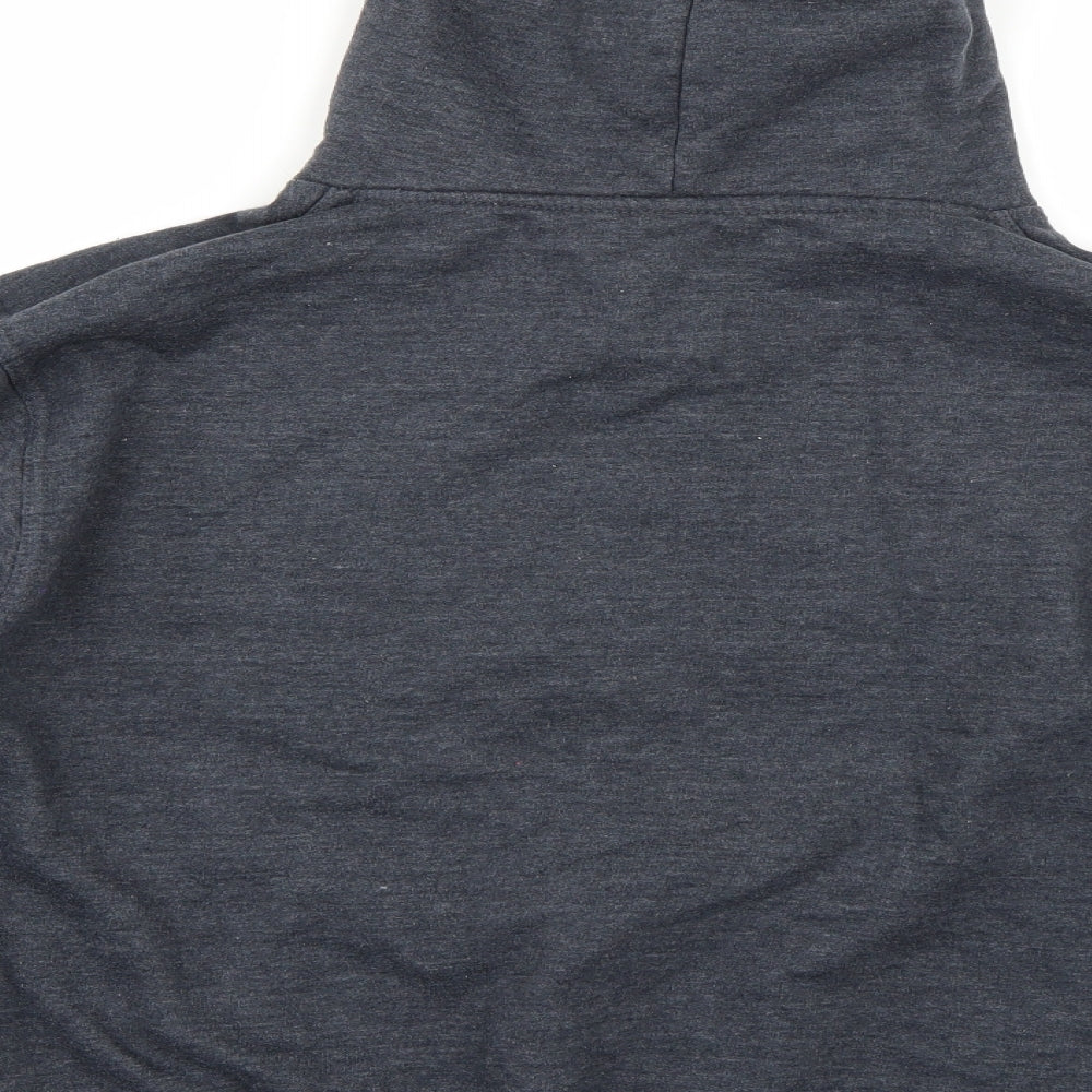 Brand and care label for Wrap men’s blue pullover hoodie, size M