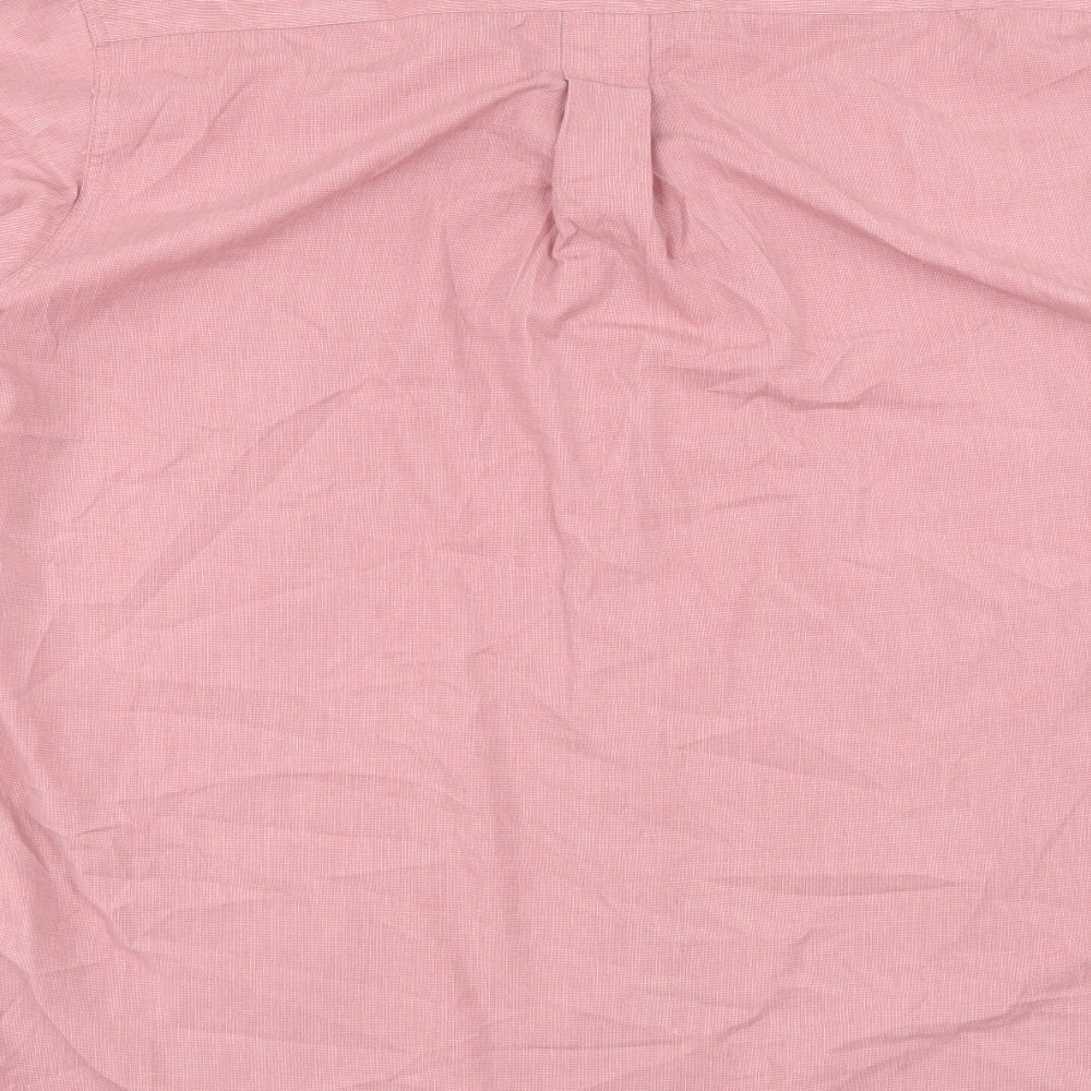 Brand and care label for Cotton Traders men’s pink button-up, size M