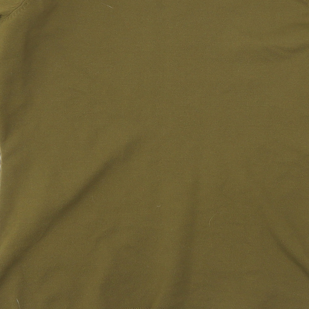 Brand and care label for H&M women’s green basic t-shirt, size S