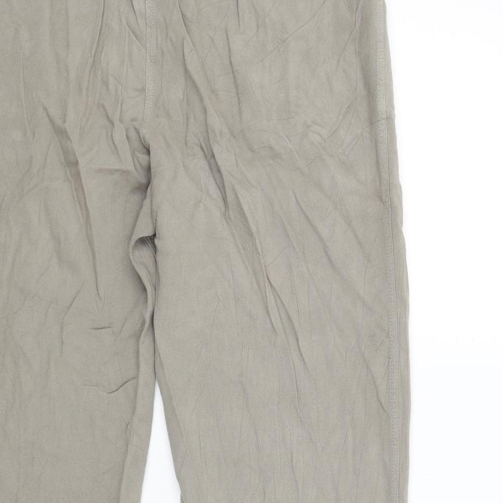 Brand and care label for AMARANTO women’s beige jogger trousers, size UK 16, 28-inch leg