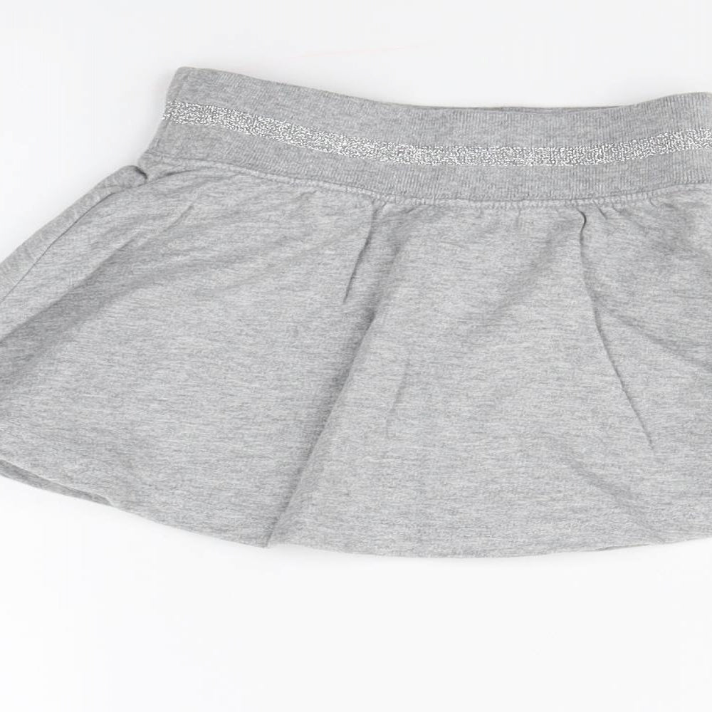 Preworn Girls Grey Mini Skirt Size 5 Years