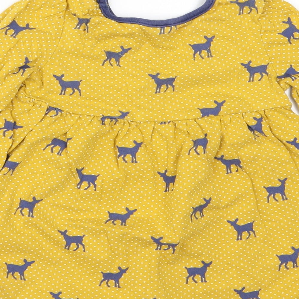 Brand and care label for Mini Club girls’ yellow geometric a-line, size 12-18, months