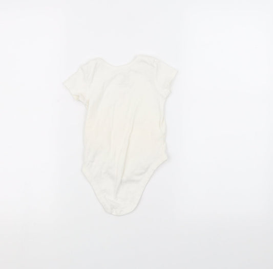 Gap Baby White Basic T-Shirt Size 3-6 Months