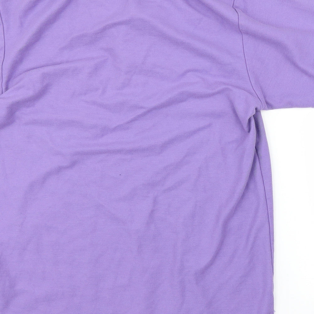 Brand and care label for Geeko men’s purple polo, size M