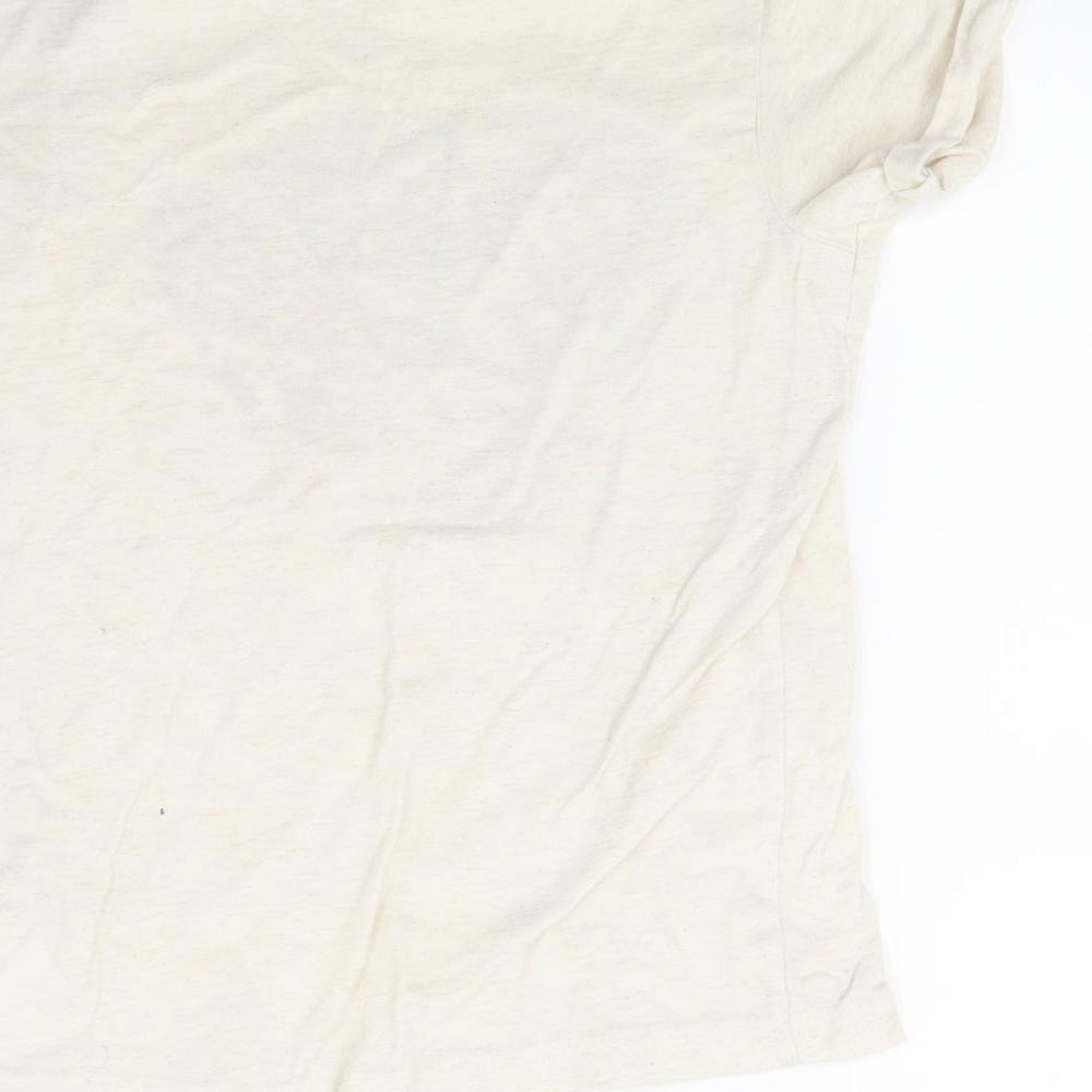 Brand and care label for YD girls’ white basic t-shirt, size 10, years - style icon