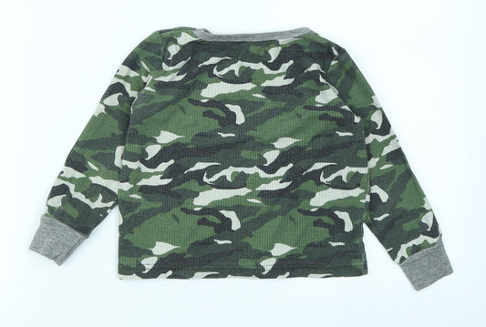 Primark Girls Green Camouflage Basic T-Shirt Size 4-5 Years