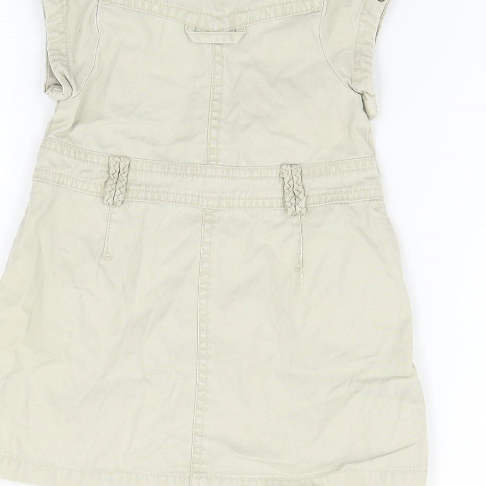 Brand and care label for H&M girls’ beige jacket, size 6-9, months - butterfly