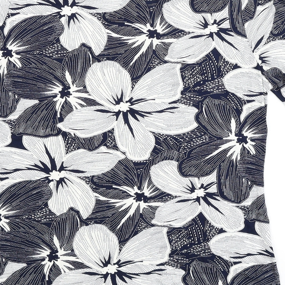 Brand and care label for Saloos women’s blue floral basic t-shirt, size UK 14