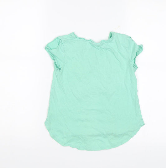 Preworn Girls Green Basic T-Shirt Size 6-7 Years - Star