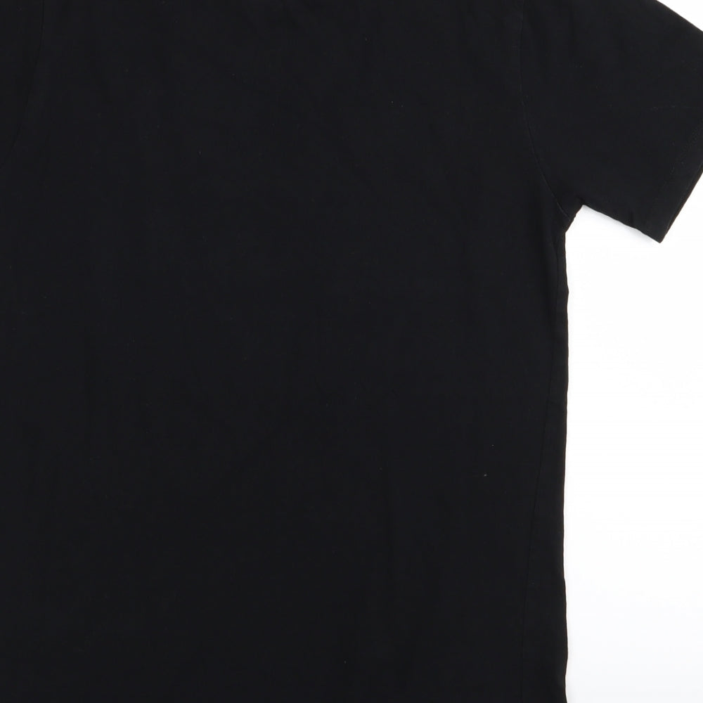 Brand and care label for Riverdale women’s black basic t-shirt, size XS