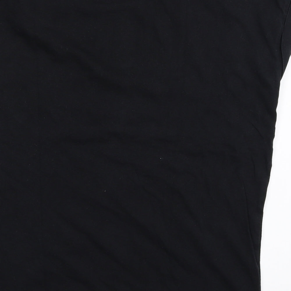 Brand and care label for MAX girls’ black basic t-shirt, size 11-12, years - mermaid