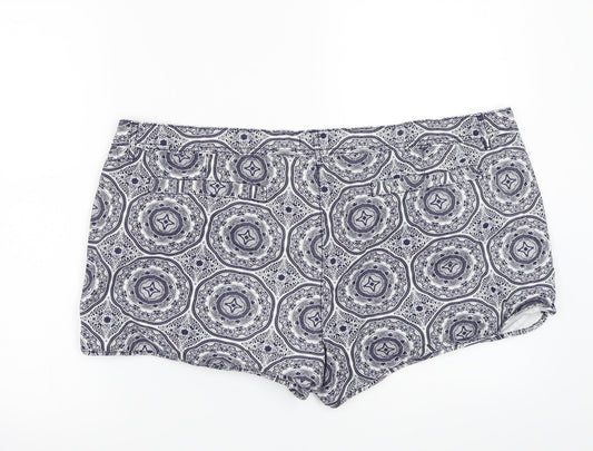 F&F Womens Blue Geometric Bermuda Shorts Size 20