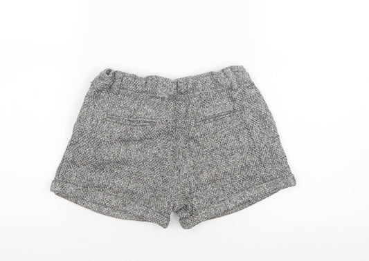 Matalan Girls Grey Boyfriend Shorts Size 10 Years