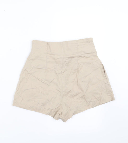 Divided by H&M Womens Beige Hot Pants Shorts Size 6