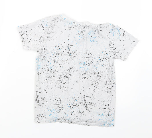 Primark Boys Grey Geometric Basic T-Shirt Size 7-8 Years
