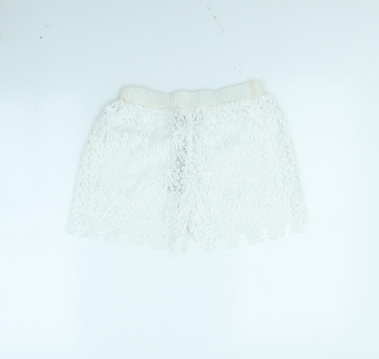 Zanzea Womens White Cut-Off Shorts Size S