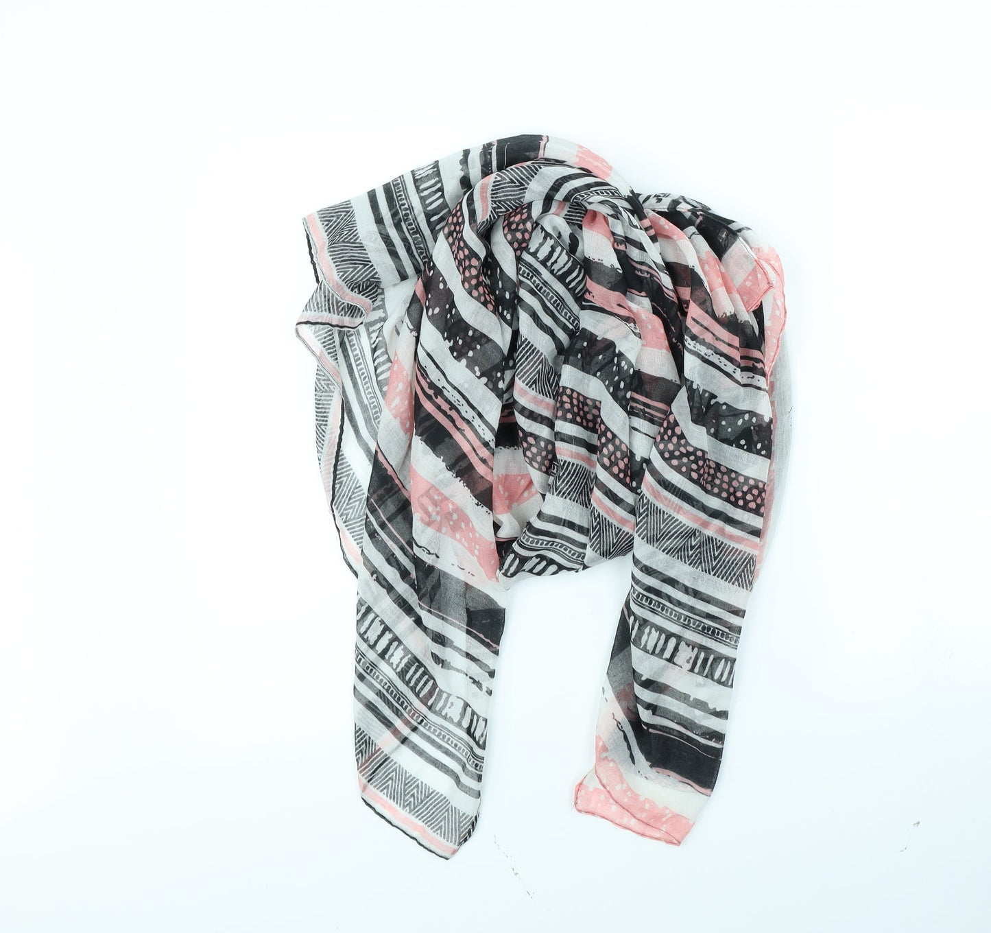 Preworn Womens Black Geometric Scarf