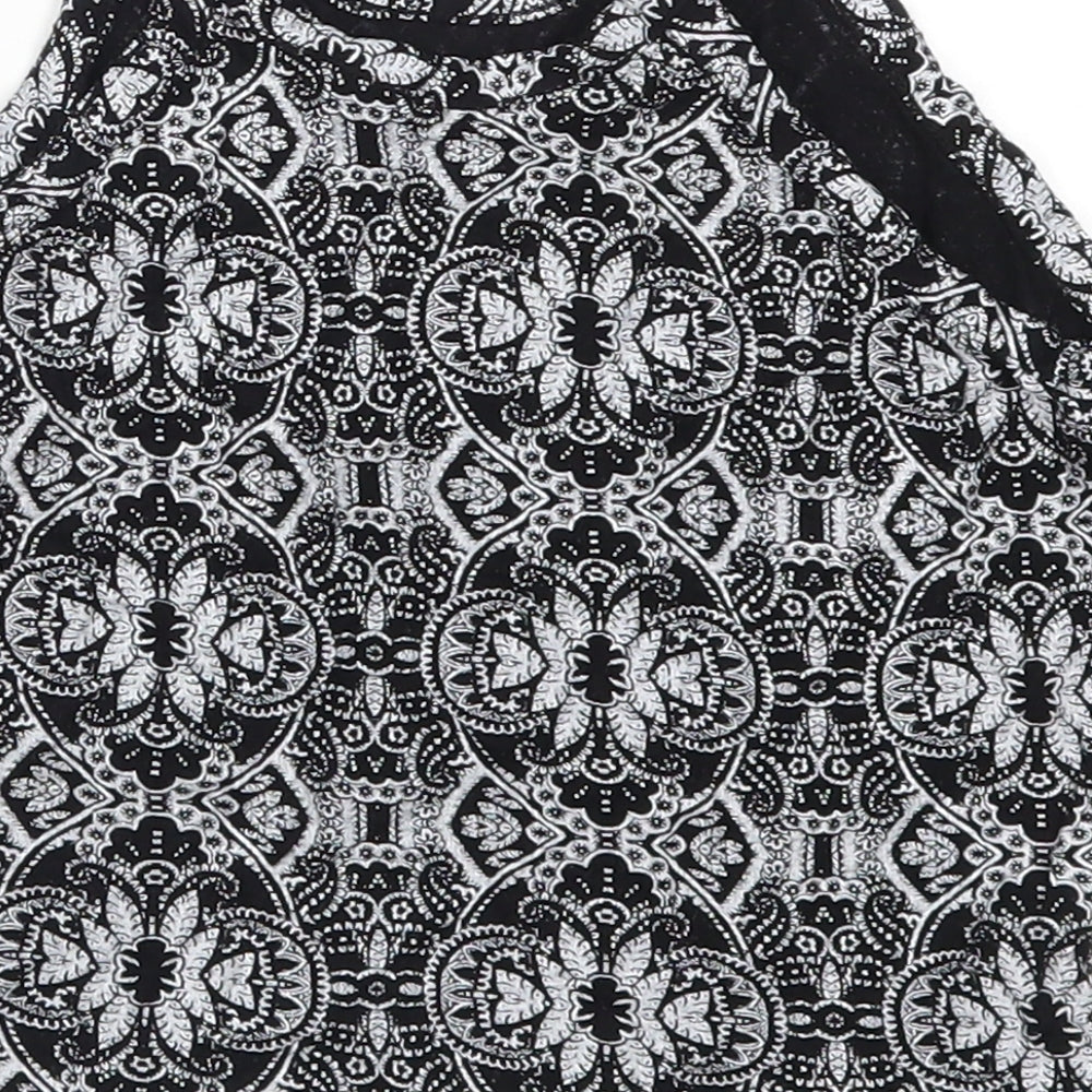 Brand and care label for Miss Selfridge women’s grey geometric cropped tank, size UK 8
