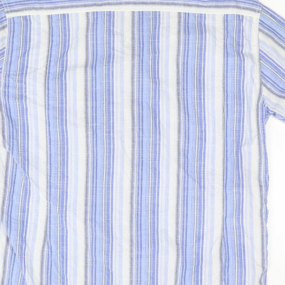 Brand and care label for Lee Cooper men’s blue striped button-up, size L
