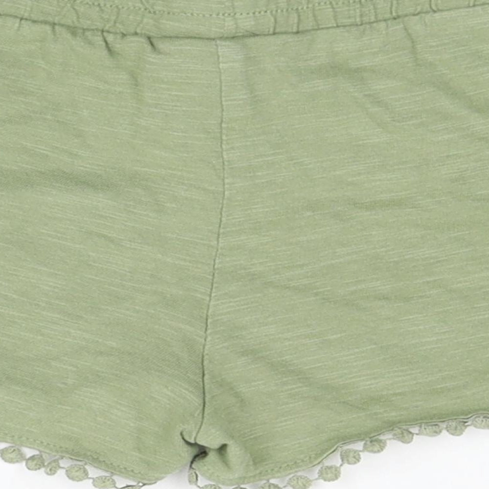 Matalan Girls Green Sleep Shorts Size 6 Years