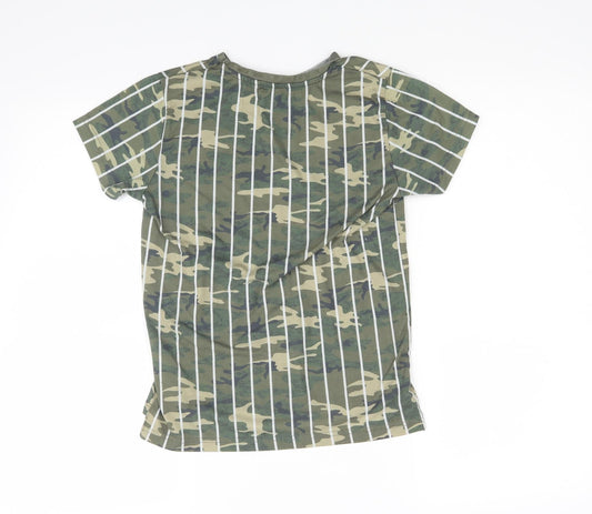 Primark Boys Green Striped Basic T-Shirt Size 9-10 Years