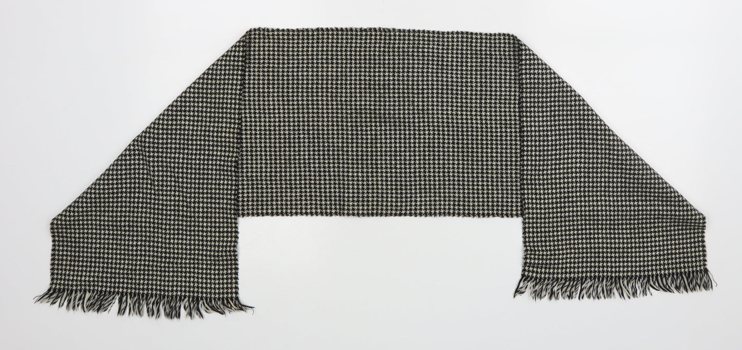 Preworn Unisex Black Geometric Scarf