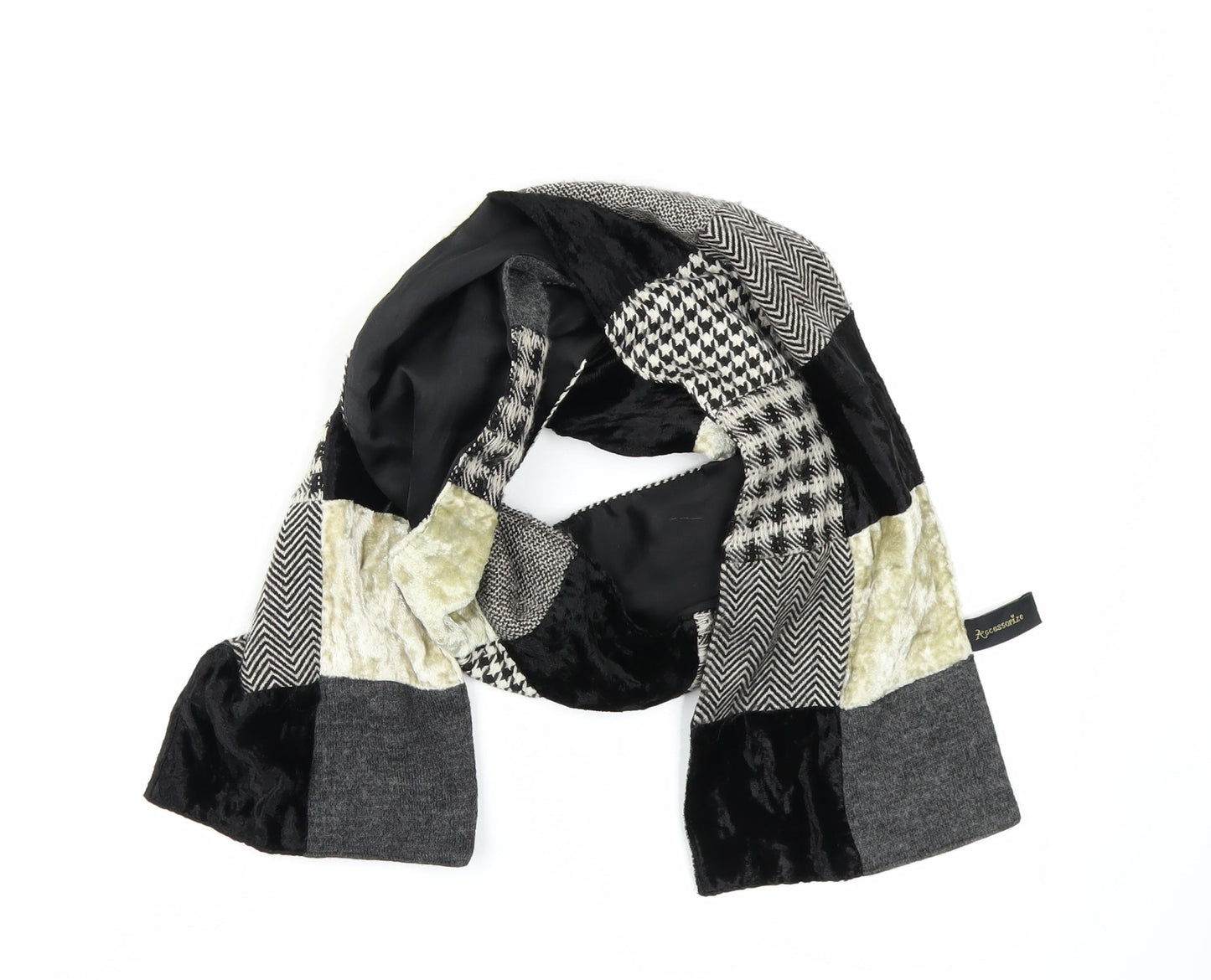 Accessorize Womens Black Check Scarf