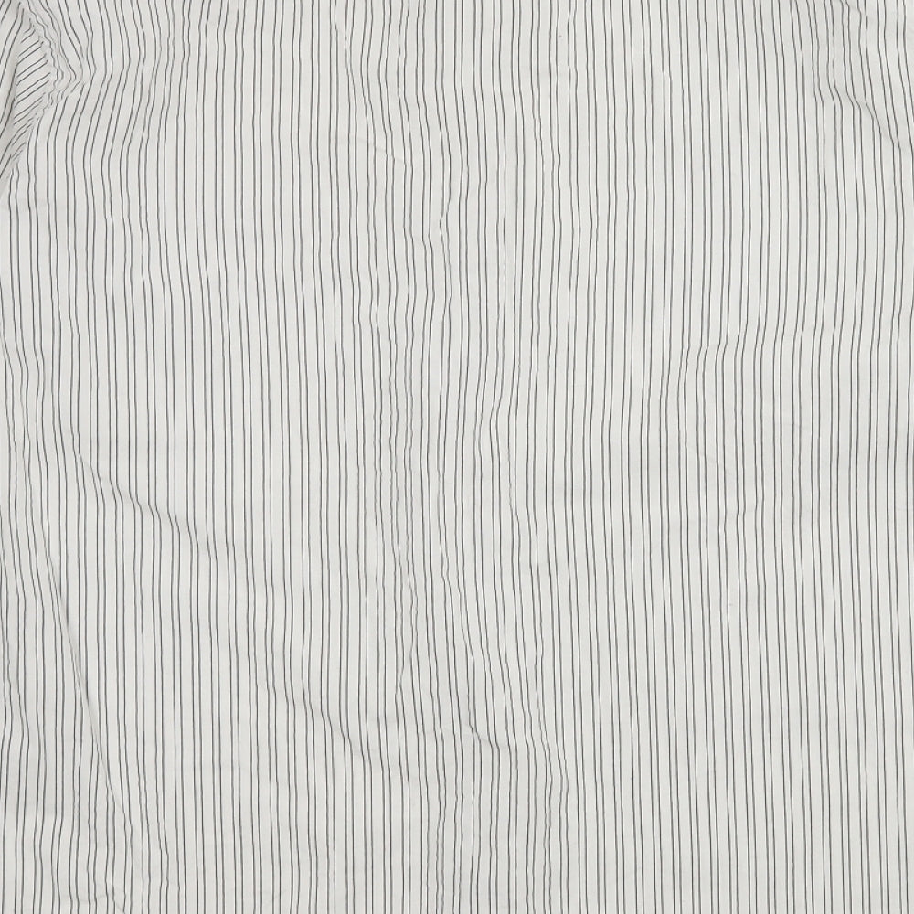 District Mens White Striped Button-Up Size L