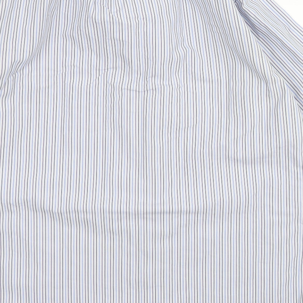 Brand and care label for Kirkland men’s blue striped button-up, size 17