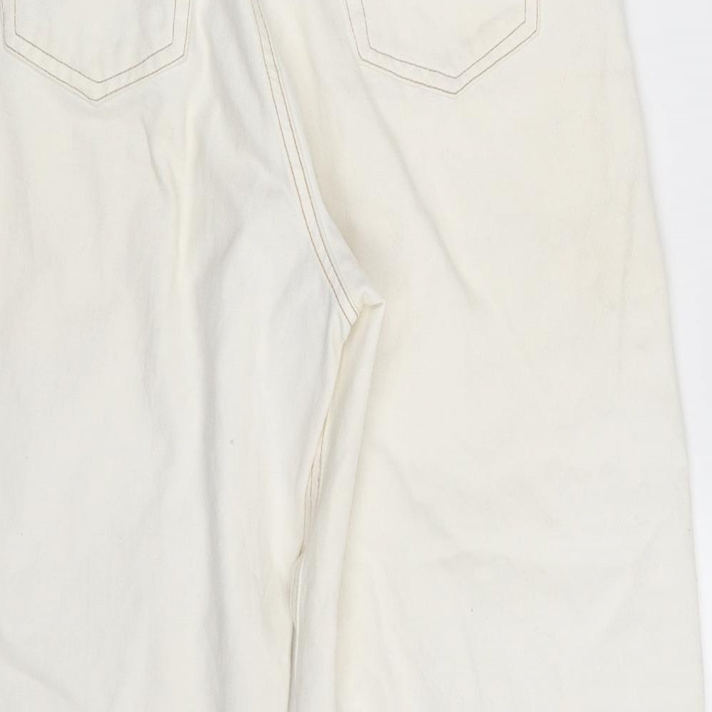 Brand and care label for Denim & Co. women’s white denim straight jeans, size UK 10, 23-inch leg