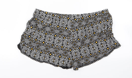 Preworn Womens Black Geometric Ramie Hot Pants Shorts Size 8