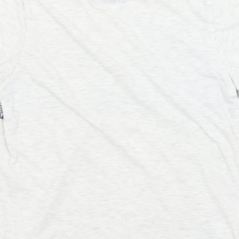 Brand and care label for Rebel boys’ grey basic t-shirt, size 11-12, years