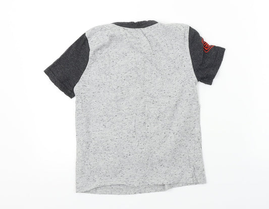 Disney Boys Grey Basic T-Shirt Size 7-8 Years
