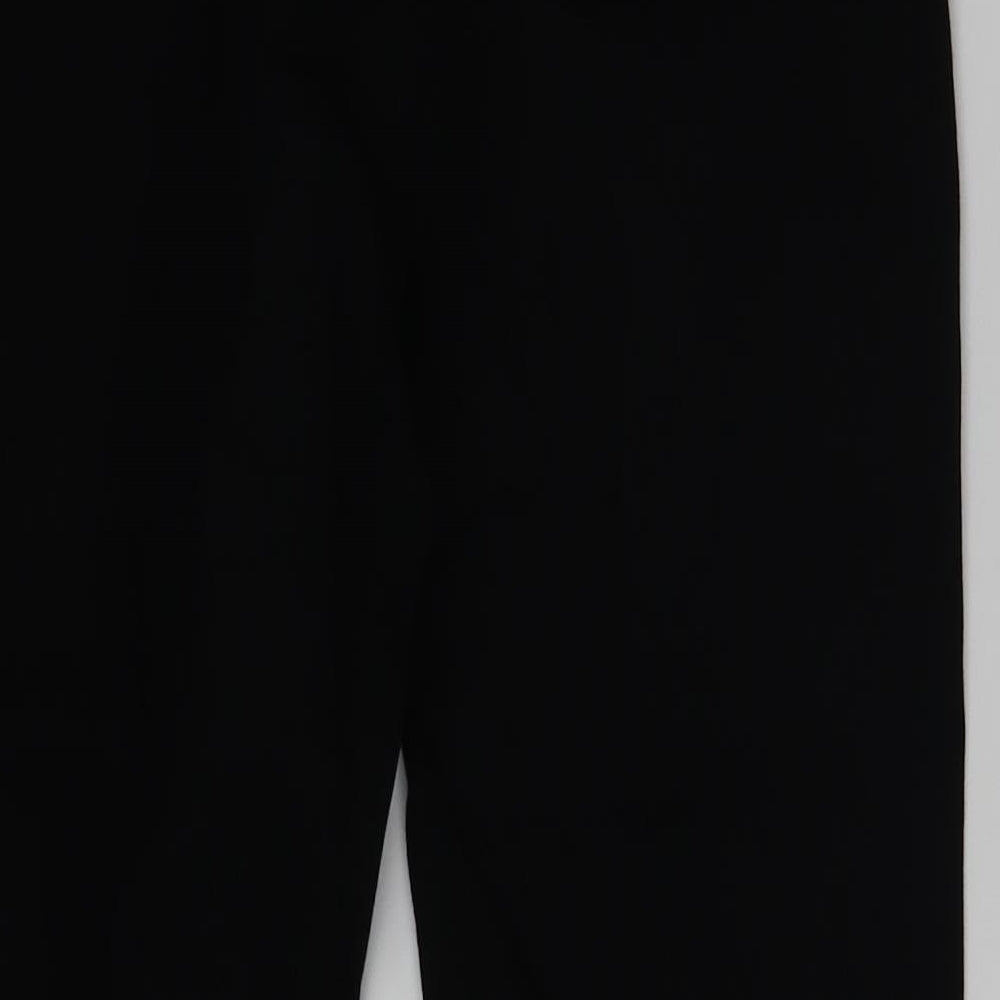 Brand and care label for ASOS women’s black jegging leggings, size UK 6, 20-inch leg