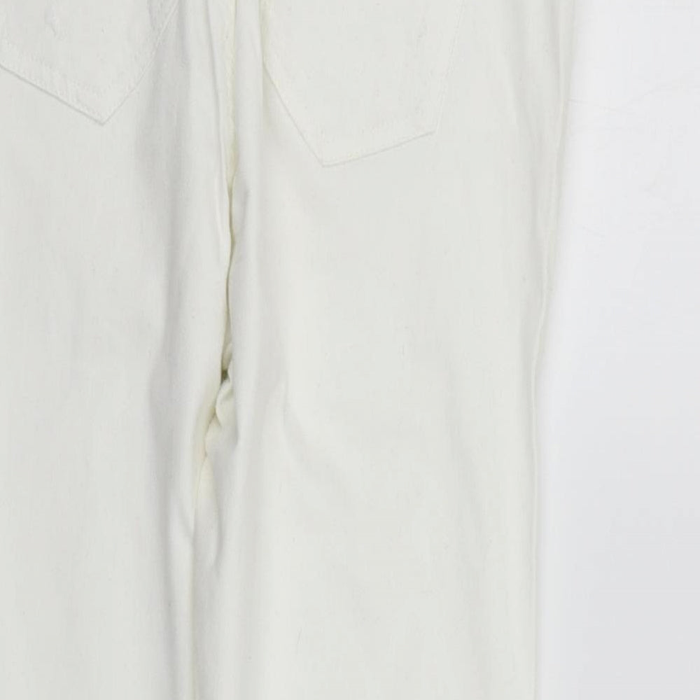 Brand and care label for Denim & Co. women’s white trousers, size UK 16, 27-inch leg