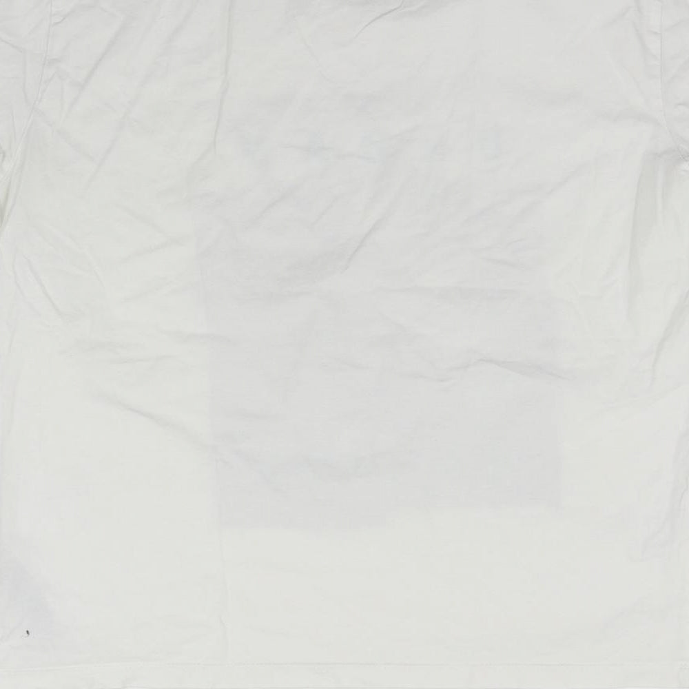 Brand and care label for EDC men’s white t-shirt, size M