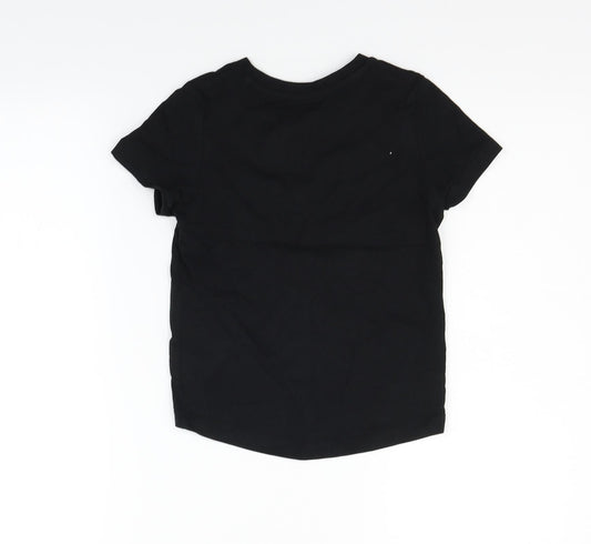 Nutmeg Girls Black Basic T-Shirt Size 6-7 Years