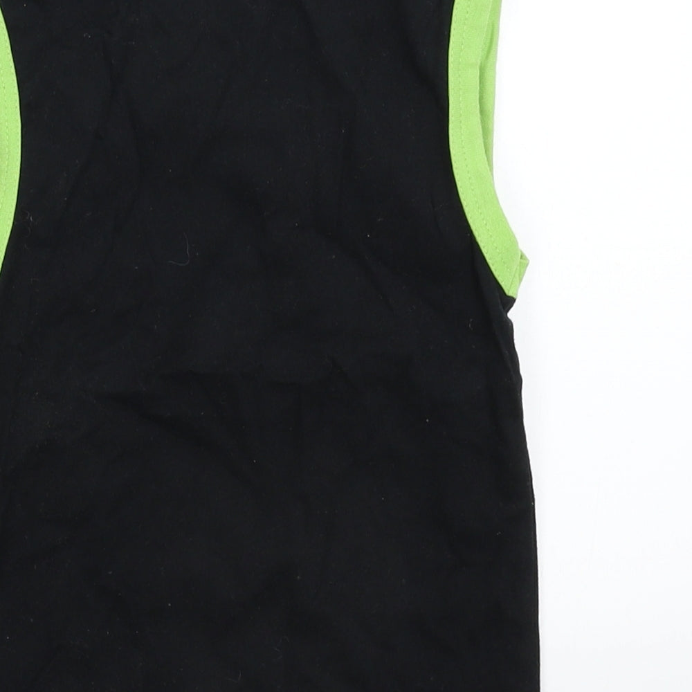 Brand and care label for Rebel boys’ black basic tank, size 4-5, years