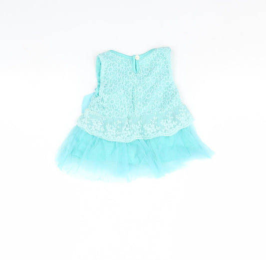Preworn Girls Green Fit & Flare Size 2 Years