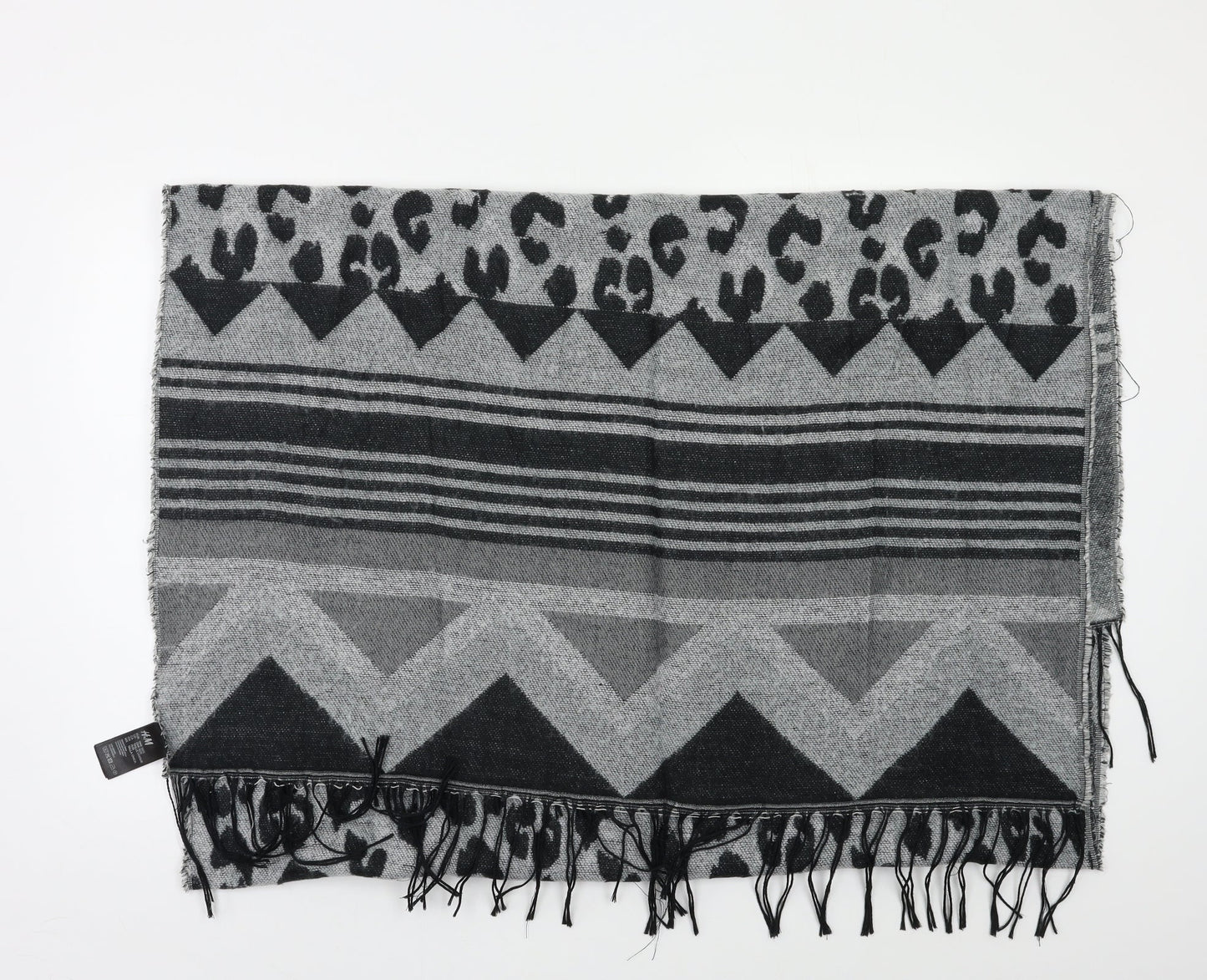 H&M Womens Grey Geometric Shawl/Wrap