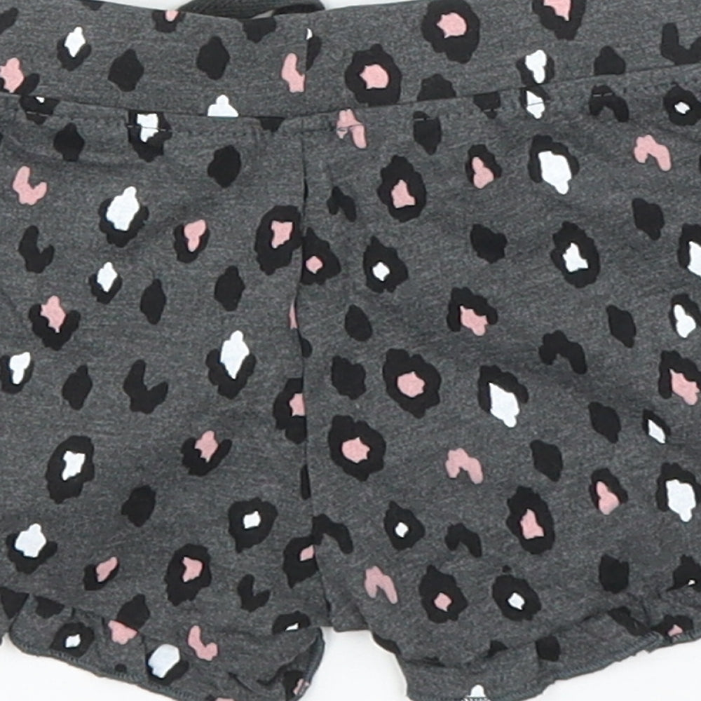 Brand and care label for Primark girls’ grey animal print capri leggings, size 9, months - shorts