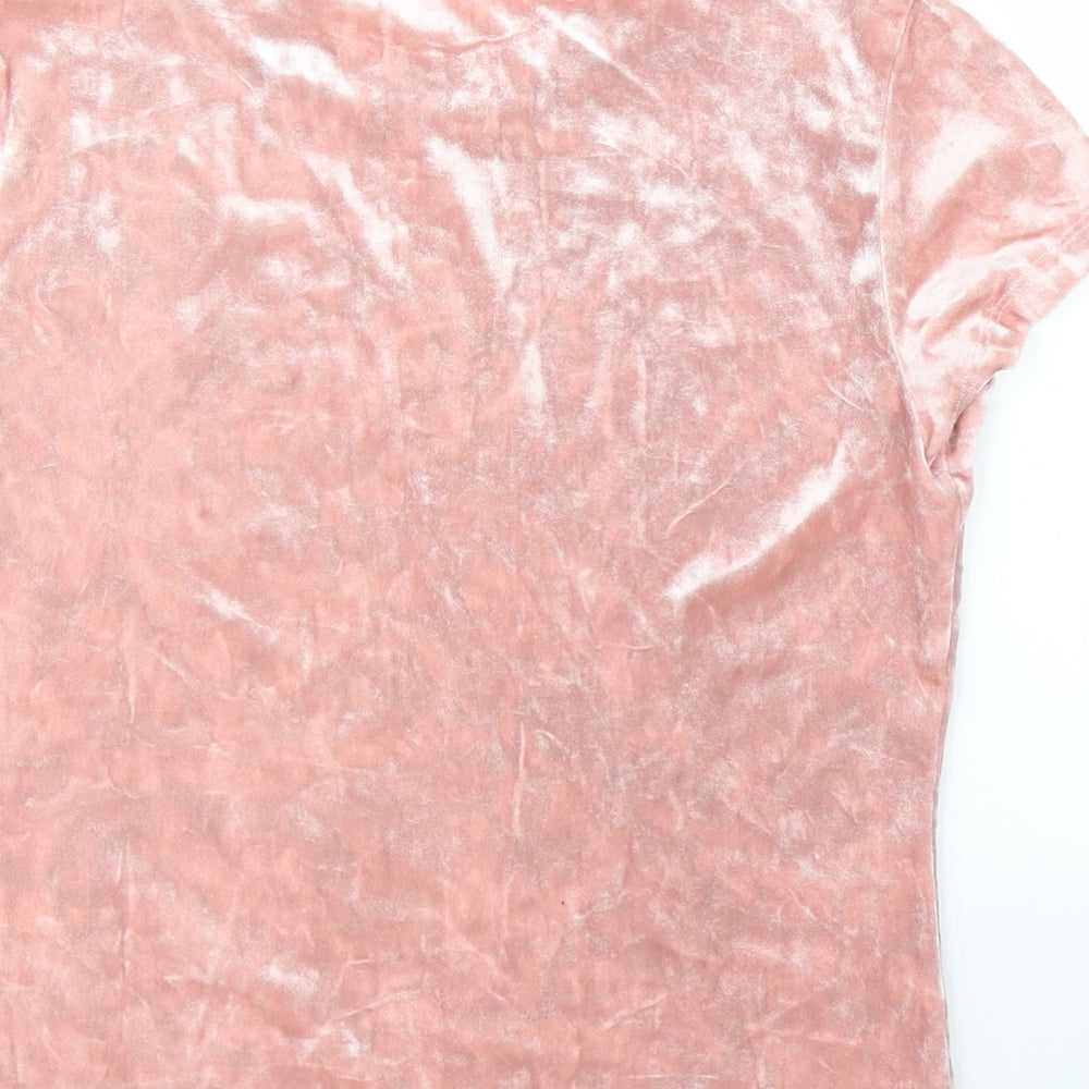 Brand and care label for H&M girls’ pink velvet basic t-shirt, size M