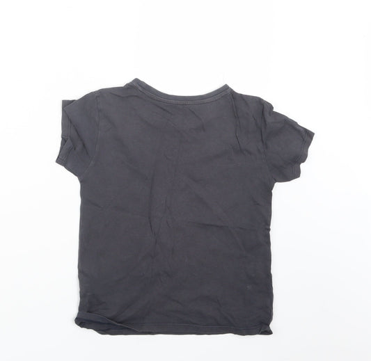 Primark Boys Grey Basic T-Shirt Size 5-6 Years