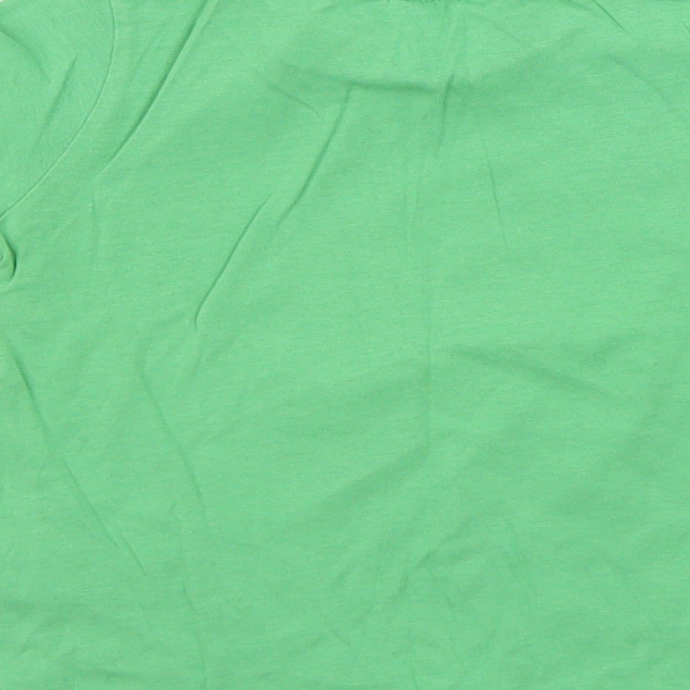 Brand and care label for Avenue boys’ green basic t-shirt, size 18-24, months