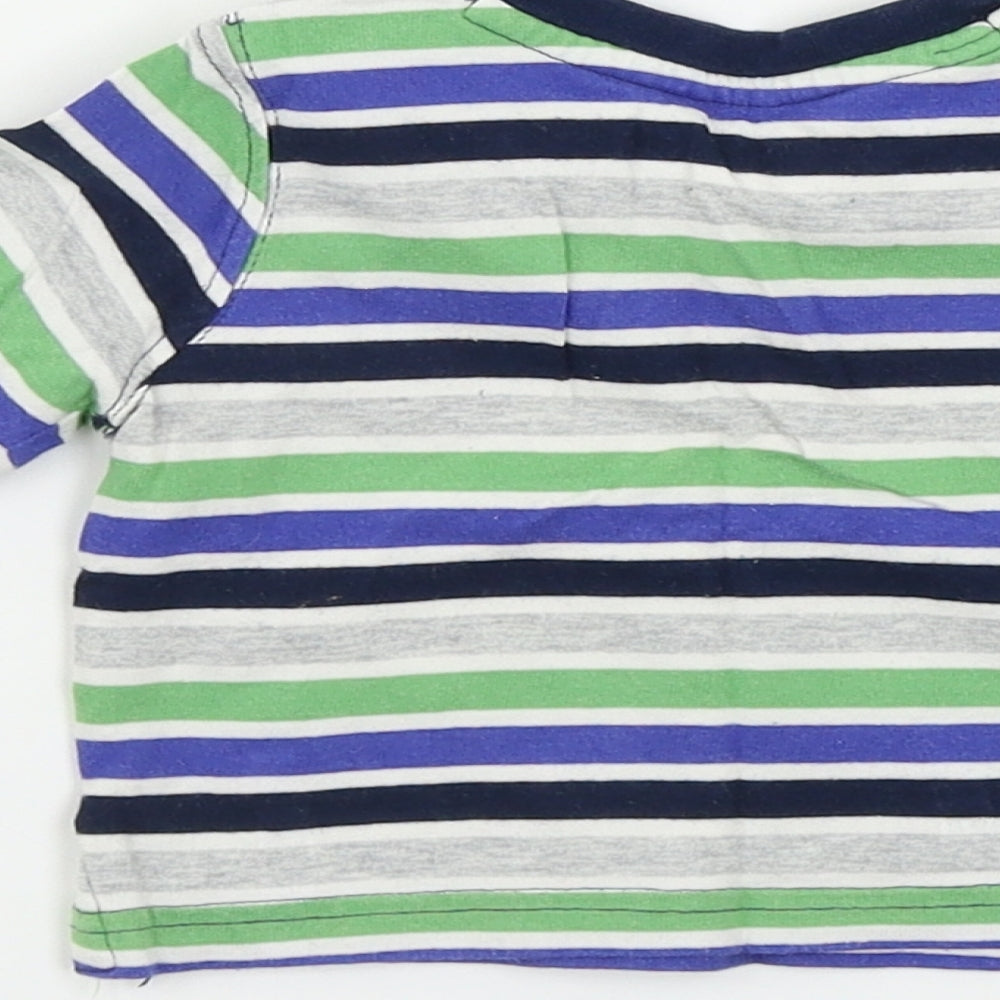 Brand and care label for Mini Club boys’ grey striped basic t-shirt, size 3-6, months