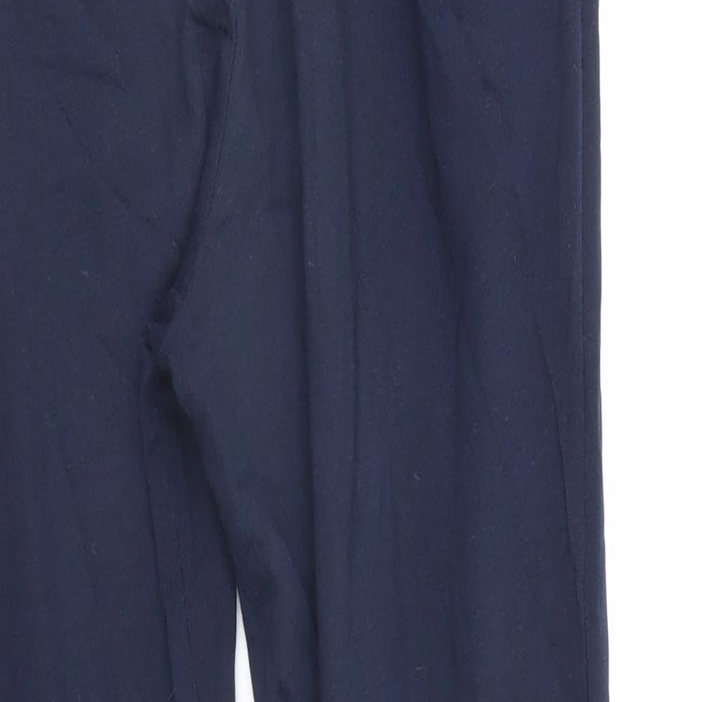 Brand and care label for ASOS women’s blue sweatpants, size UK 6, 28-inch leg